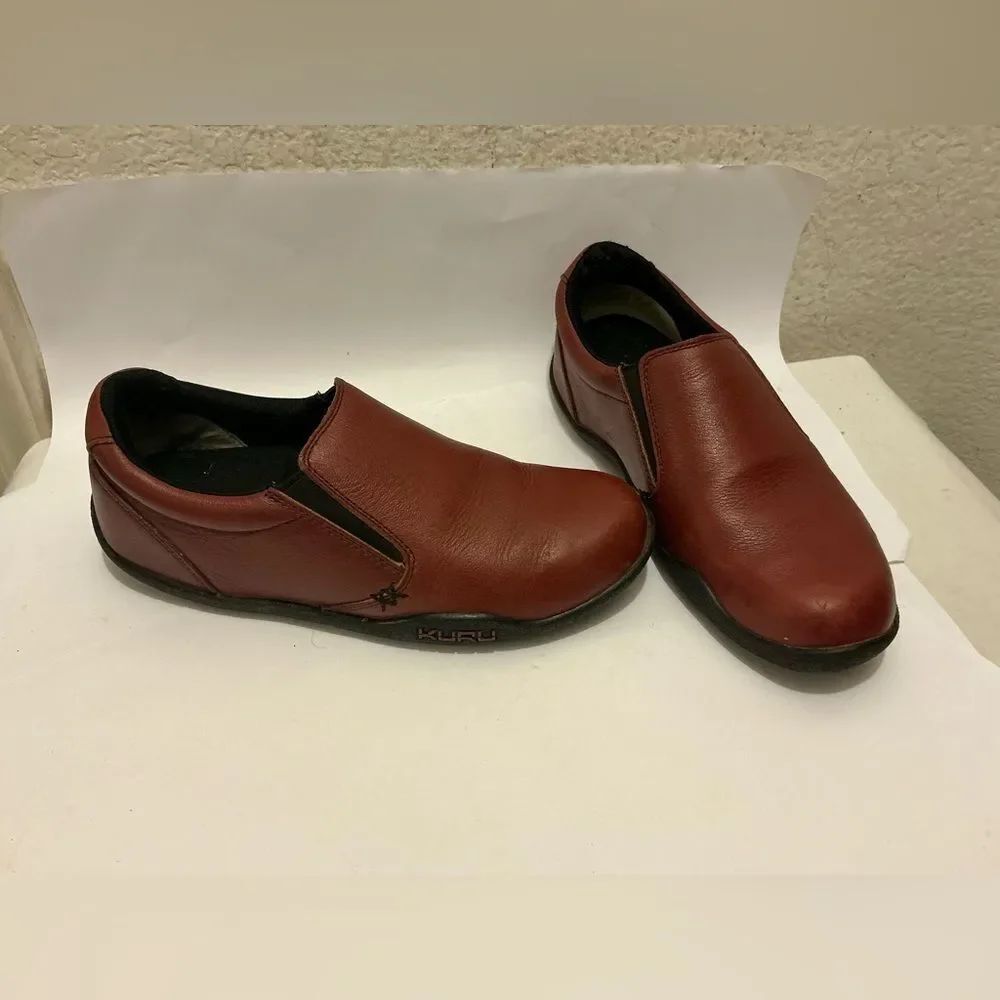 Kuru Kivi Women’s Sz 9.5 Red Leather Slip On Loafer Shoe Casual Walking Comfort
